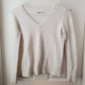 Old Navy Ivory Cream Knit Sweater Small